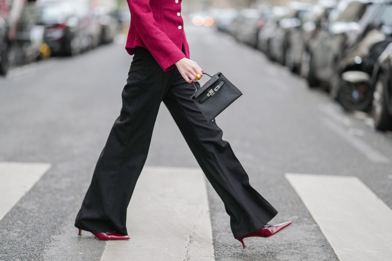 source:usmagazine - 1. Il Nostro Assoluto Preferito: Blazer Strutturato - Blazer Strutturato