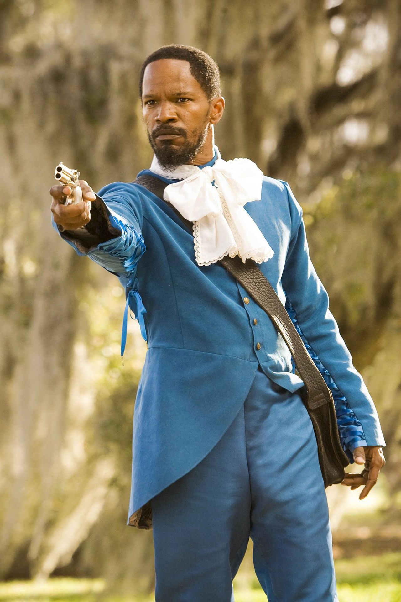 2010_WOkEfcmzmC - Confidenze24 source:usmagazine - 2010 - Jamie Foxx 2010
