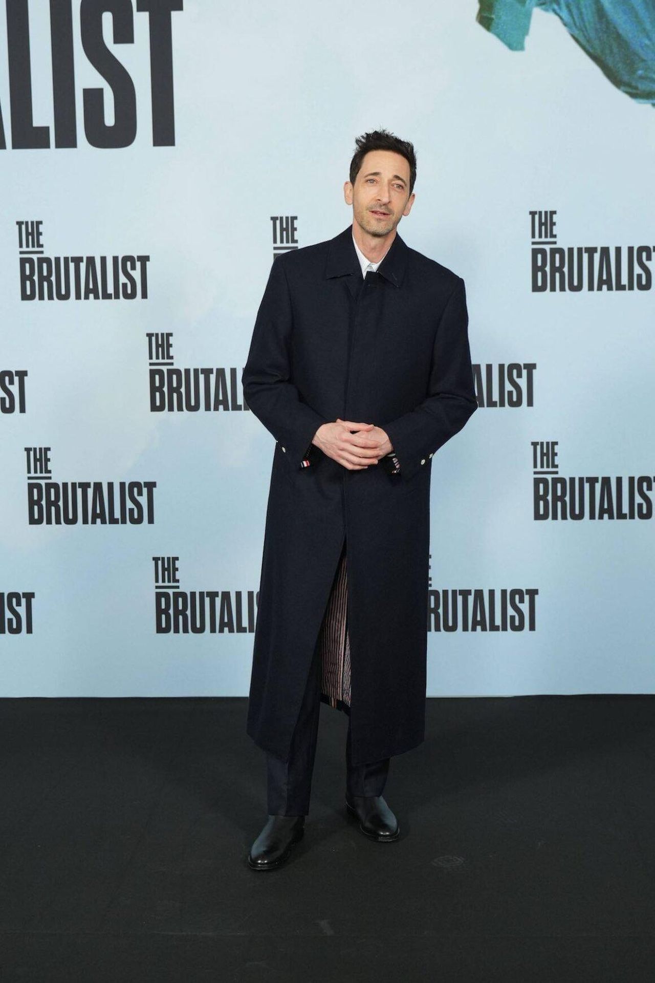 Adrien_Brody_al_Photocall_di_The_Brutalist_53Q0QJLdQQ - Confidenze24 source:socialitelife - Adrien Brody al Photocall di 'The Brutalist' - Adrien Brody al Photocall di 'The Brutalist'