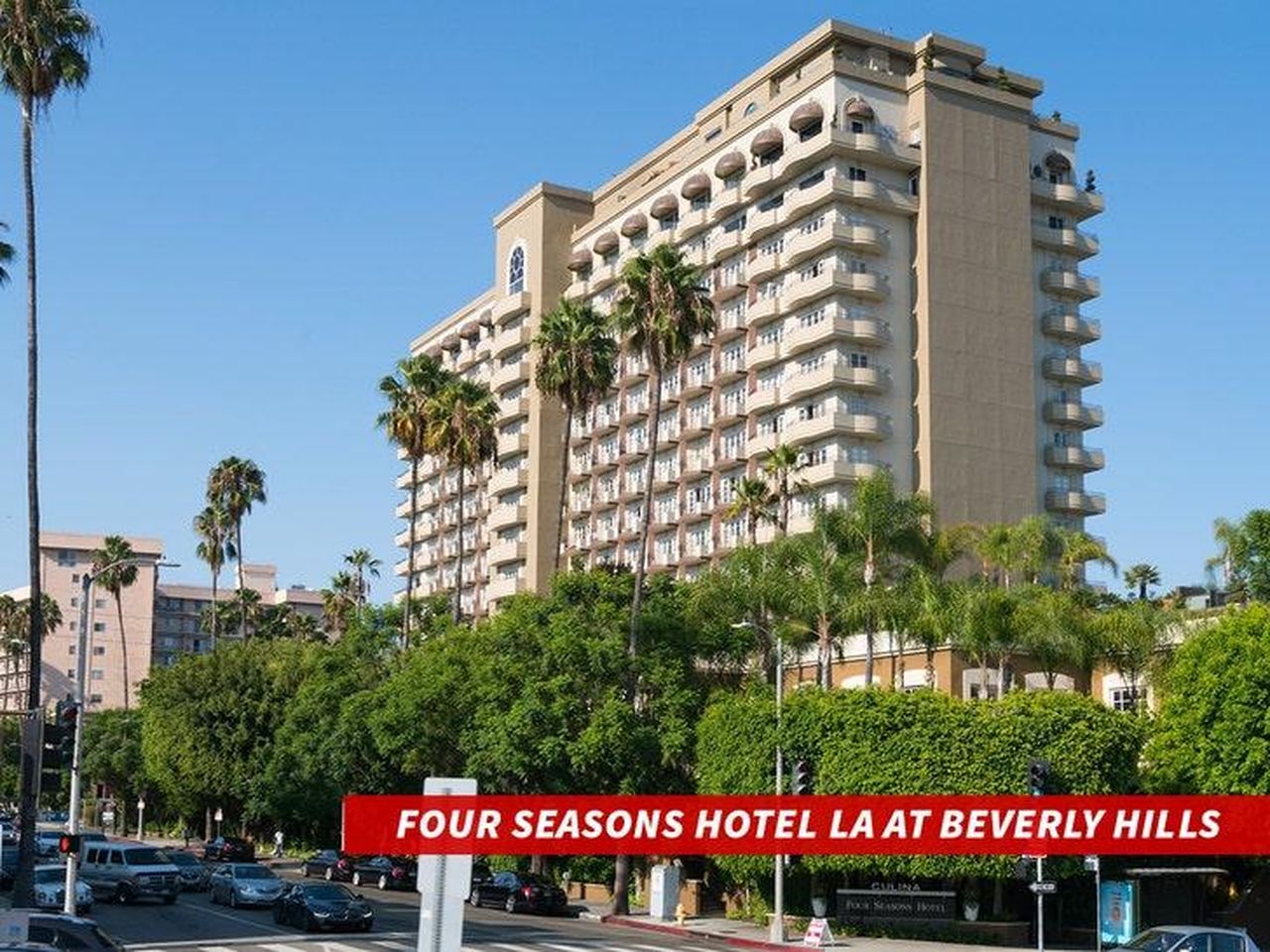 Altri_hotel_in_difficolt_YZdcTcKz72 - Confidenze24 source:allcelebrities - Altri hotel in difficoltà - four seasons hotel los angeles