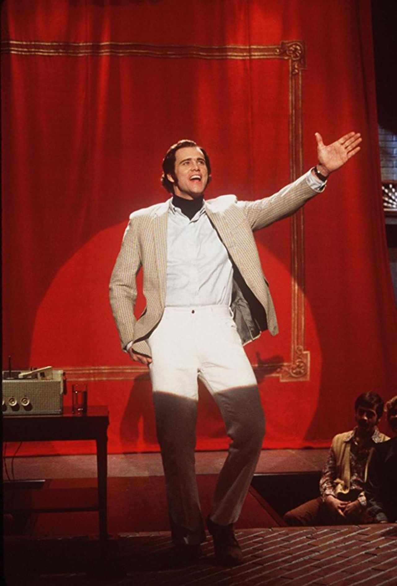 Andy_Kaufman_Yjdcl9nRHf - Confidenze24 source:usmagazine - Andy Kaufman - Andy Kaufman di Jim Carrey