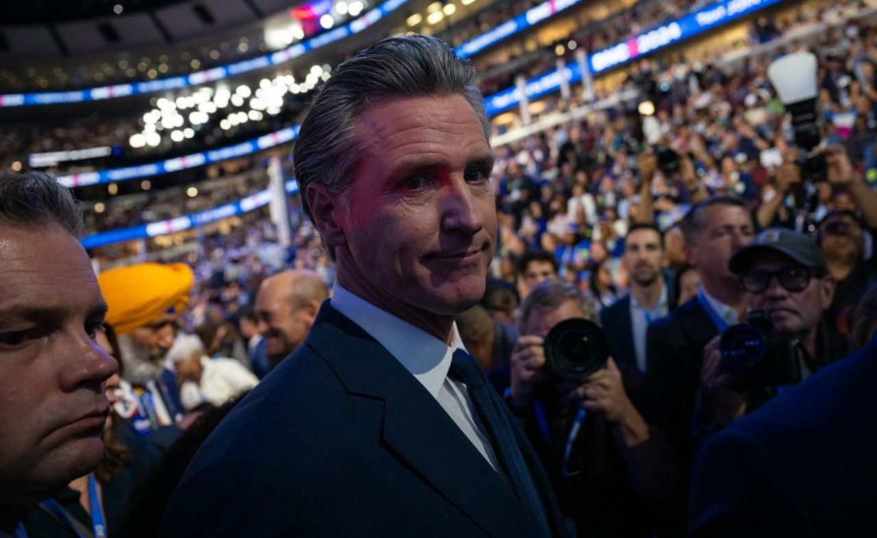 Attacco_di_Trump_a_Newsom_durante_la_crisi_APigsxdOzg - Confidenze24 source:celebitchy - Attacco di Trump a Newsom durante la crisi - Donald Trump attacca Gavin Newsom