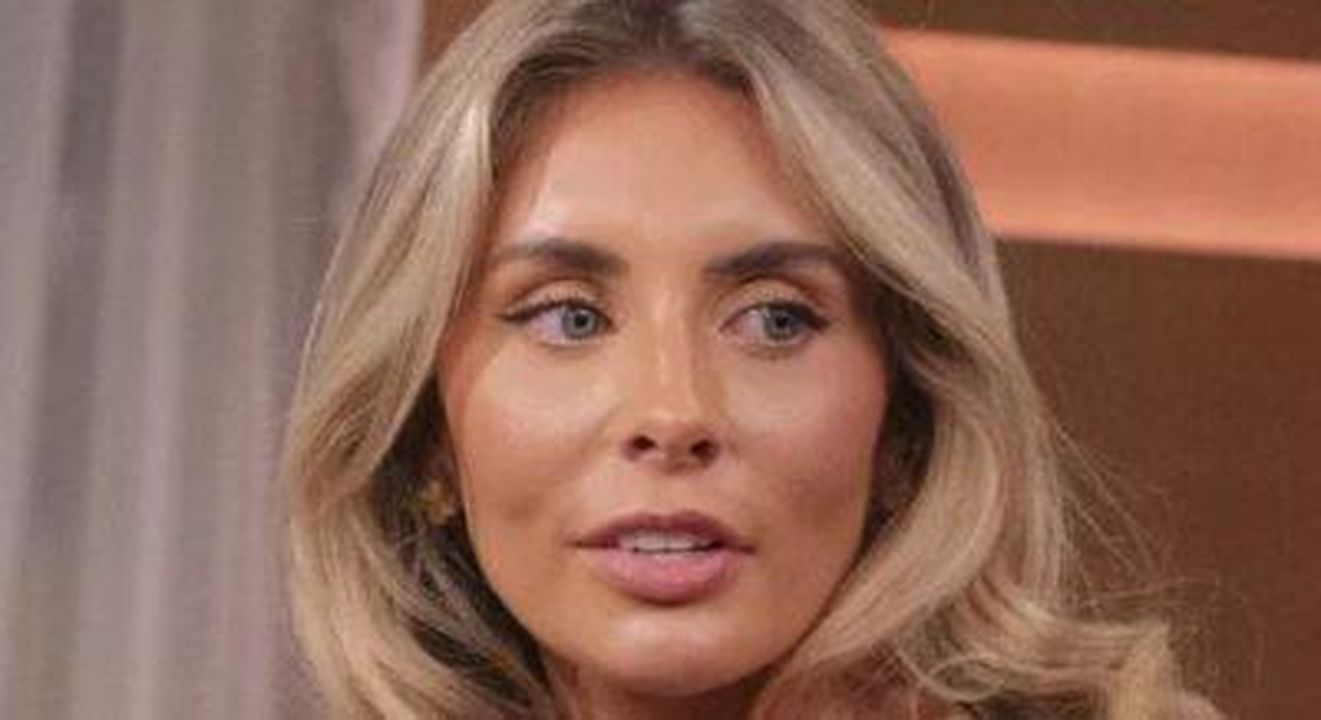 Bonnie_Blue_in_una_sessione_di_sesso_record_D8fywM9BjA - Confidenze24 source:entertainmentdaily - Bonnie Blue in una sessione di sesso record - Bonnie è pronta a girare un documentario