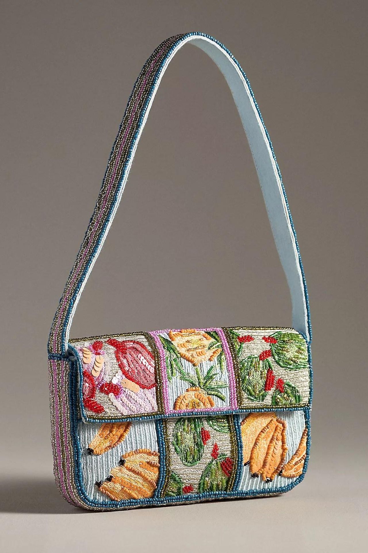 Borsa_Perline_di_Anthropologie_17u6VVdR1a - Confidenze24 source:usmagazine - Borsa Perline di Anthropologie - borsa perline Anthropologie