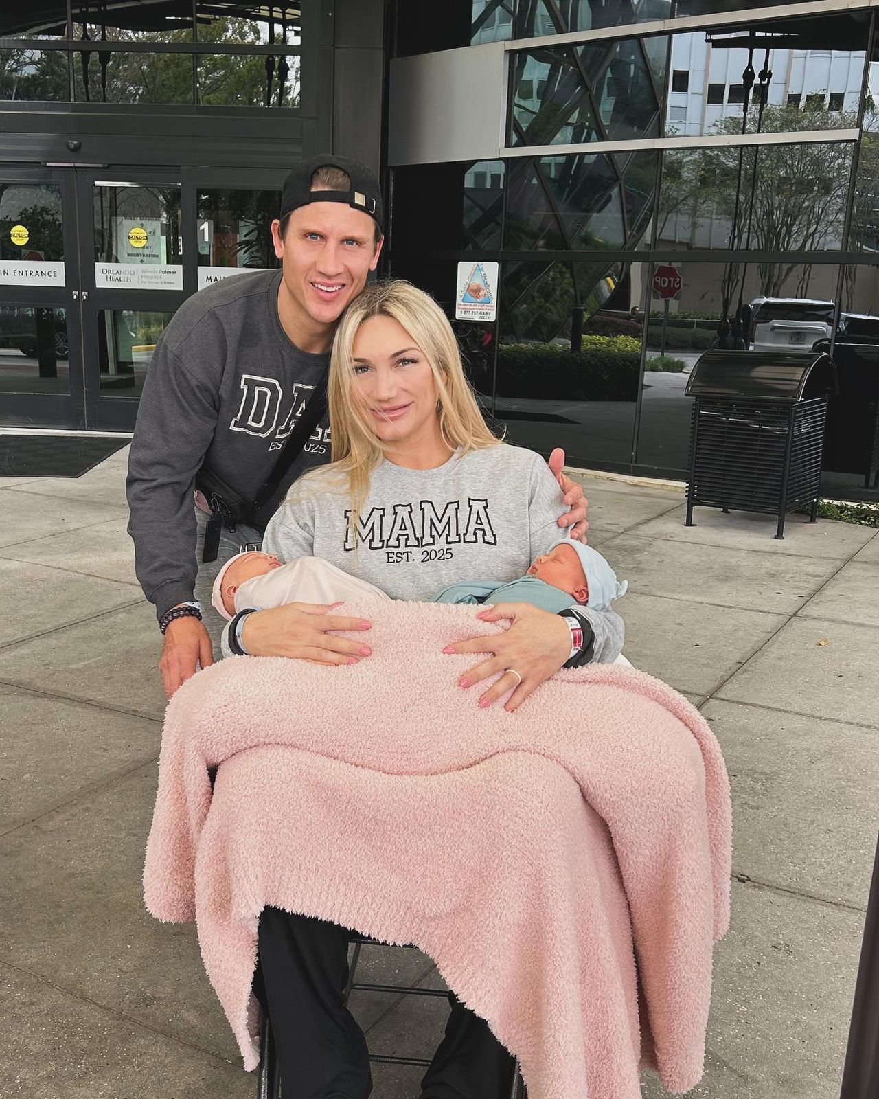 Brooke_Hogan_e_la_Nascita_dei_Gemelli_MrsRAl9g46 - Confidenze24 source:usmagazine - Brooke Hogan e la Nascita dei Gemelli - Brooke Hogan con i suoi gemelli