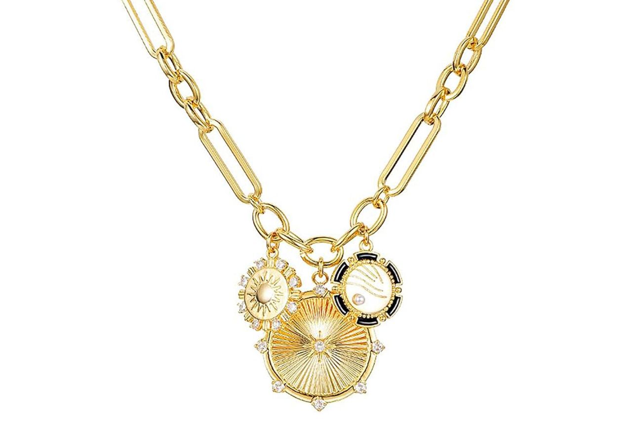 Collana_a_cuore_Zissunbeam_un_tocco_di_classe_5d30yxiHiM - Confidenze24 source:allcelebrities - Collana a cuore Zissunbeam: un tocco di classe - Una collana a cuore