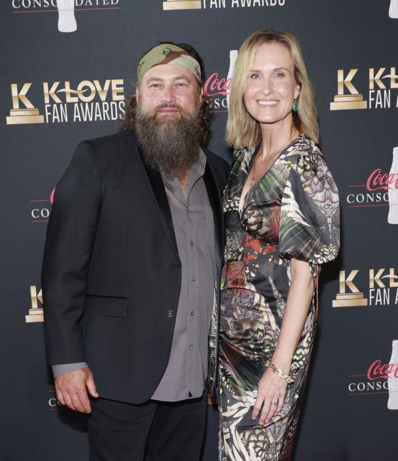 Cosa_Aspettarsi_dal_Reboot_AiZNKkxL9W - Confidenze24 source:thehollywoodgossip - Cosa Aspettarsi dal Reboot - Willie Robertson e Korie Robertson partecipano agli K-LOVE Fan Awards.