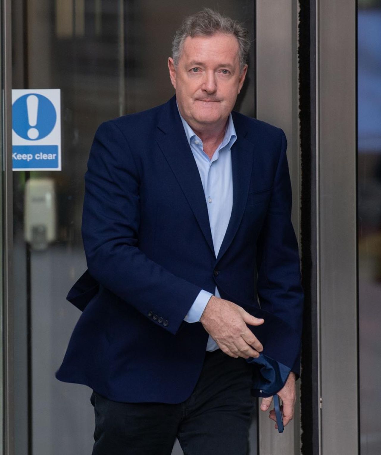 Cosa_pensa_dei_Sussex_c7LEtxR8tv - Confidenze24 source:celebitchy - Cosa pensa dei Sussex - Piers Morgan commenta i Sussex