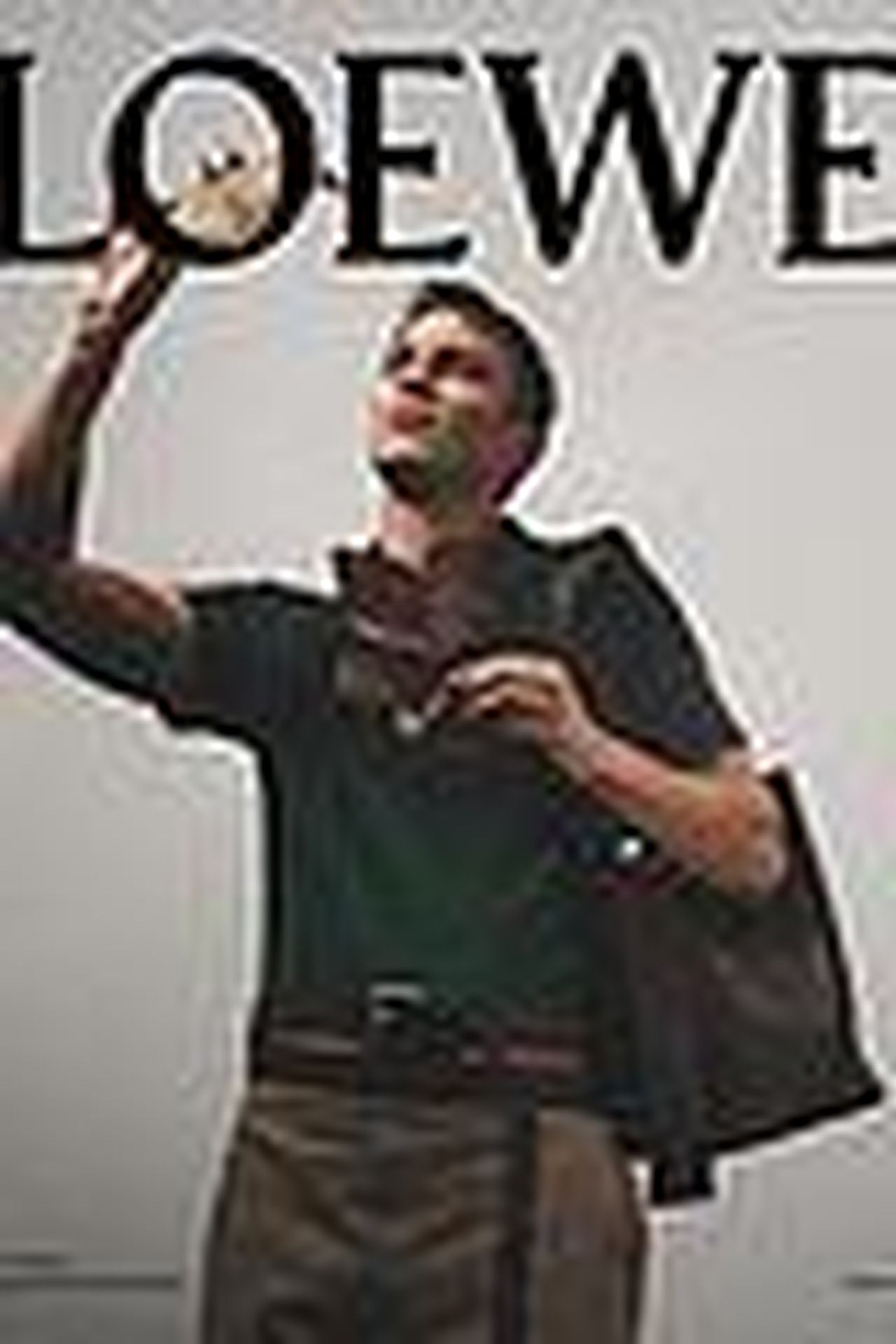 source:justjared - Dettagli sulla campagna di Loewe - taylor russell drew starkey loewe campaign 05