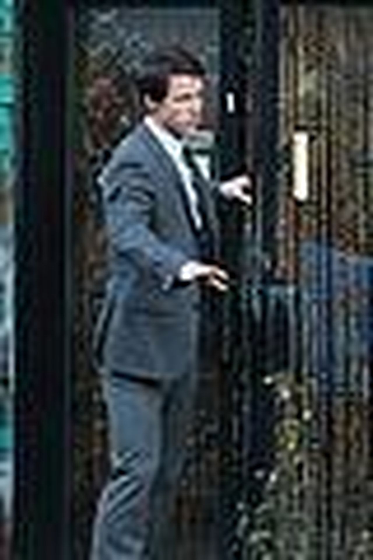 source:justjared - Dettagli sulla serie TV 'The Rainmaker' - milo callaghan the rainmaker set photos 11