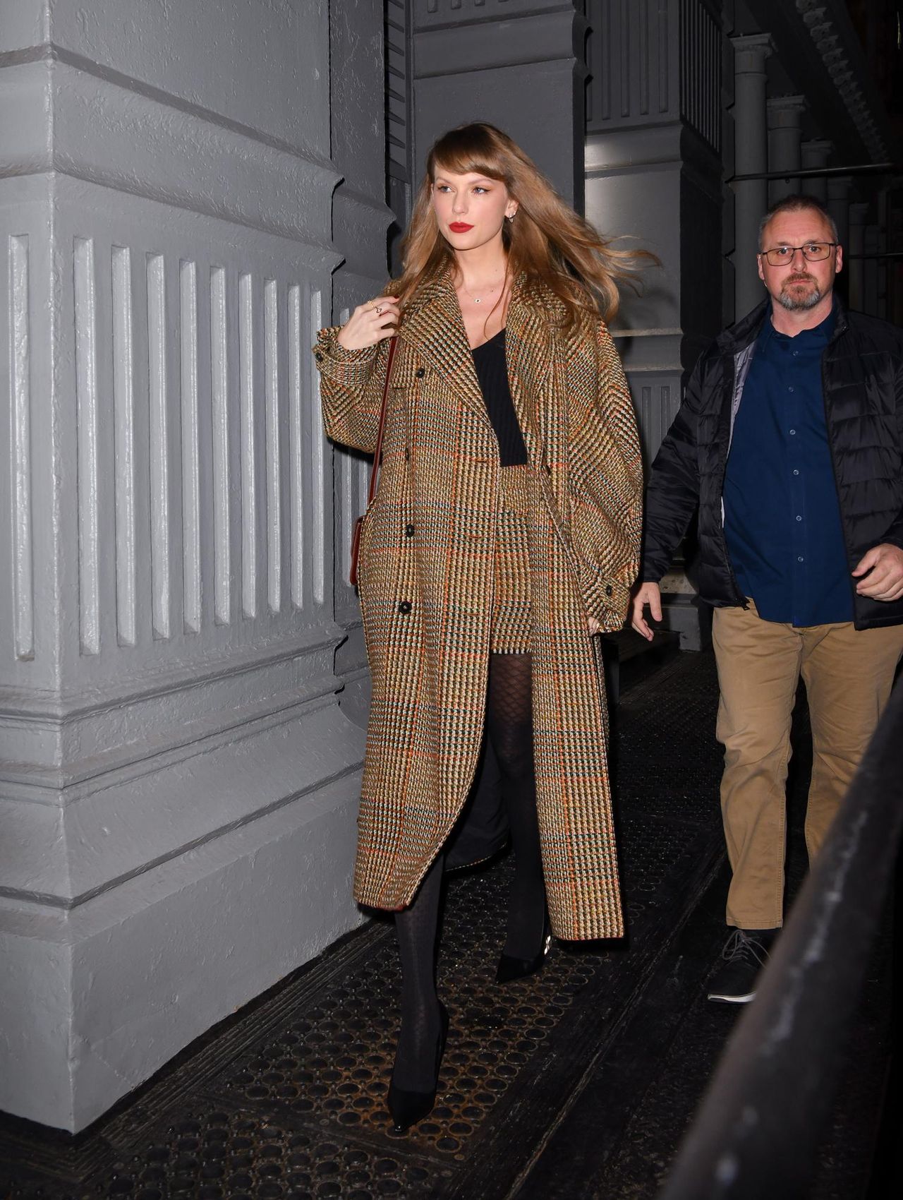 Dicembre_2023_pEIS6FRPLr - Confidenze24 source:usmagazine - Dicembre 2023 - Taylor Swift Dicembre 2023