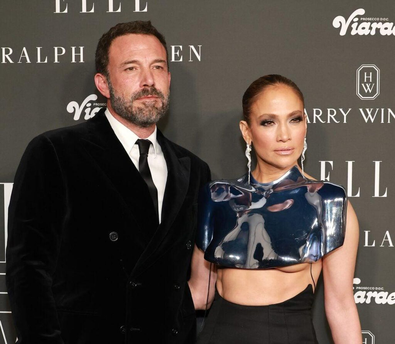 Divisione_dei_Beni_cNW2GNfPU4 - Confidenze24 source:thehollywoodgossip - Divisione dei Beni - Ben Affleck e Jennifer Lopez durante un evento