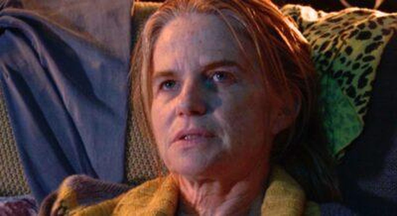 EastEnders_La_prigionia_di_Bianca_LiwtACc8hi - Confidenze24 source:entertainmentdaily - EastEnders: La prigionia di Bianca - Bianca è in una situazione difficile (Crediti: BBC)