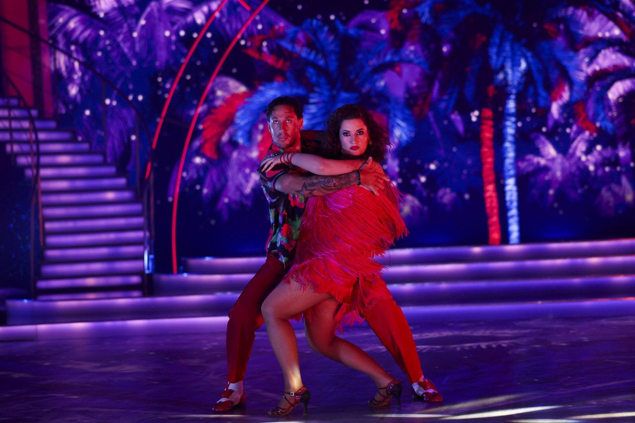 Elaine_Crowley_e_Denys_Samson_f33Sg6FmyG - Confidenze24 source:vipmagazine - Elaine Crowley e Denys Samson - Elaine Crowley e Denys Samson