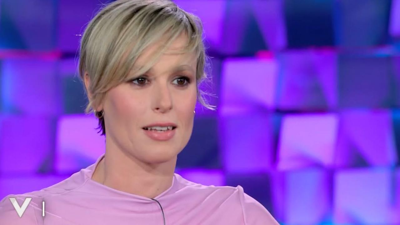 Federica_Pellegrini_Matteo__innamorato_perso_di_sua_figlia_5GmUFblgKA - Confidenze24 Federica Pellegrini: “Matteo è innamorato perso di sua figlia” - Foto Federica Pellegrini Verissimo oggi