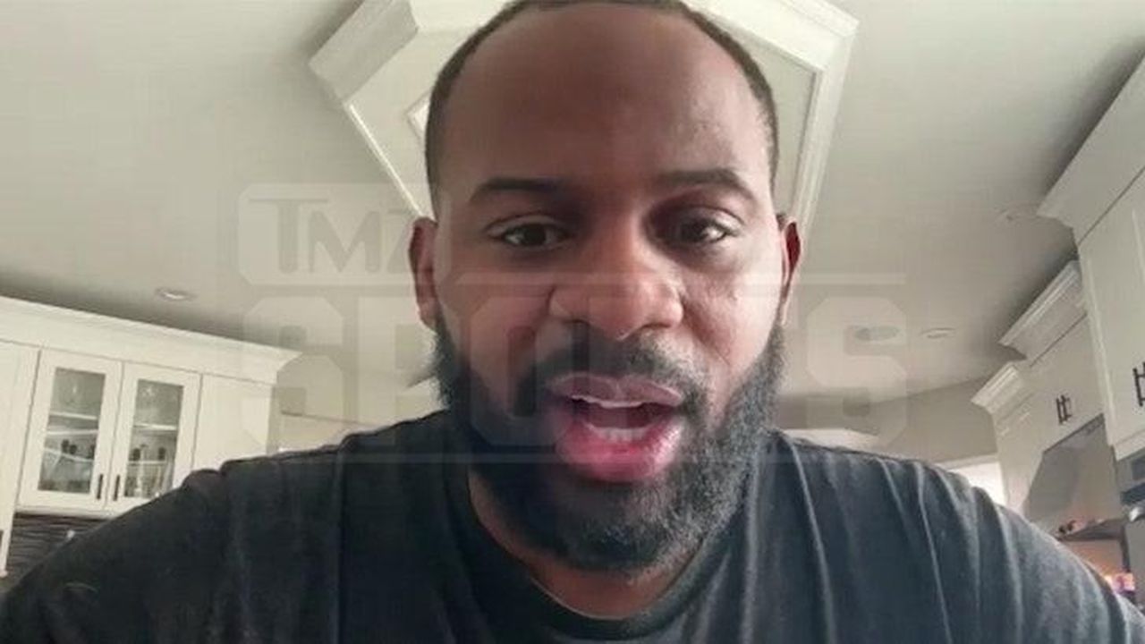 Fletcher_Cox_parla_del_Super_Bowl_oC9tfVHNVx - Confidenze24 source:allcelebrities - Fletcher Cox parla del Super Bowl - Fletcher Cox