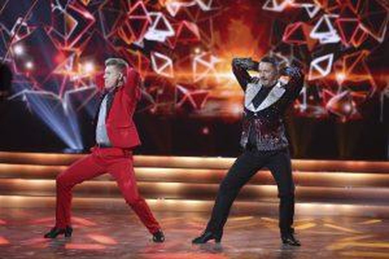 source:vipmagazine - Gearóid Farrelly e Stephen Vincent - Comico Gearoid Farrelly con il suo partner di danza Stephen Vincent durante Dancing with the Stars.