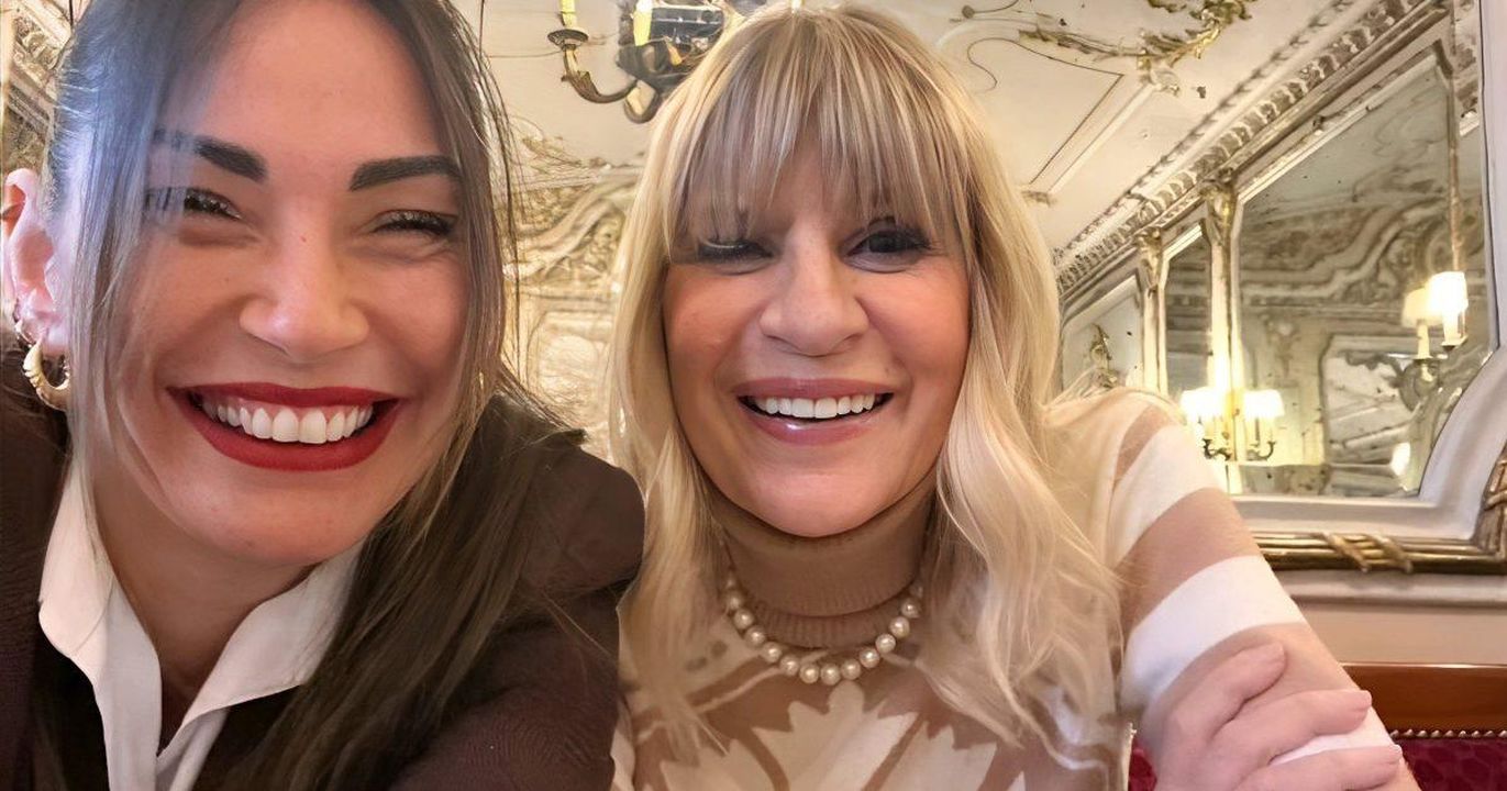 Gemma_Galgani_e_Ida_Platano_a_colazione_insieme_4s8grXNmD9 - Confidenze24 source:Blasting News - Gemma Galgani e Ida Platano a colazione insieme - Gemma Galgani e Ida Platano durante la colazione