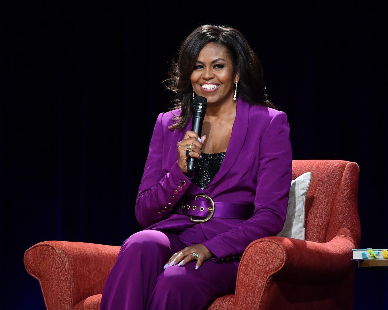Gennaio_2021_LT2Cefl3Ii - Confidenze24 source:usmagazine - Gennaio 2021 - Michelle Obama all'inaugurazione di Joe Biden