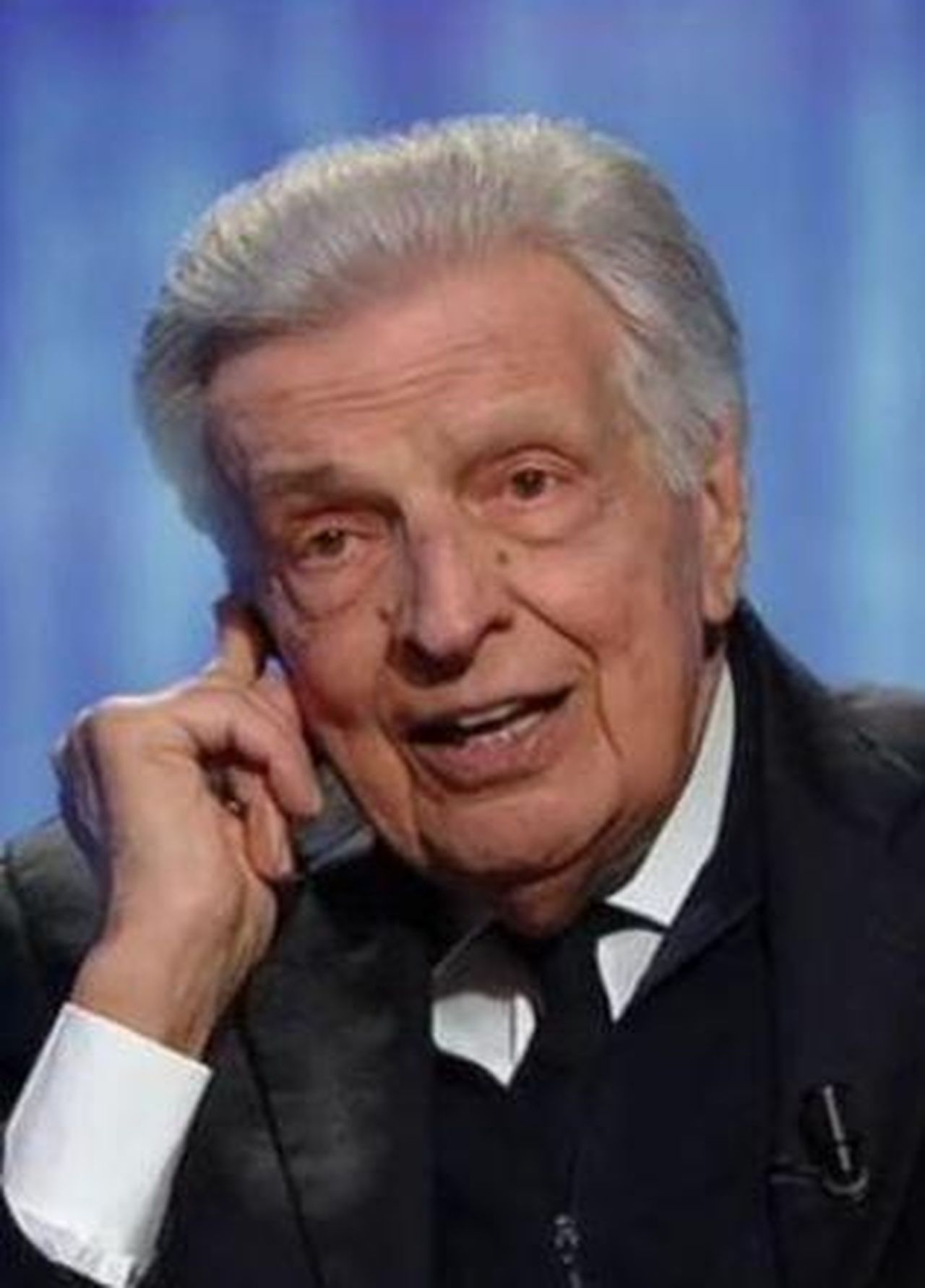 source:tvzap - Giornalismo in lutto, addio a Furio Colombo - Scomparso il giornalista Furio Colombo
