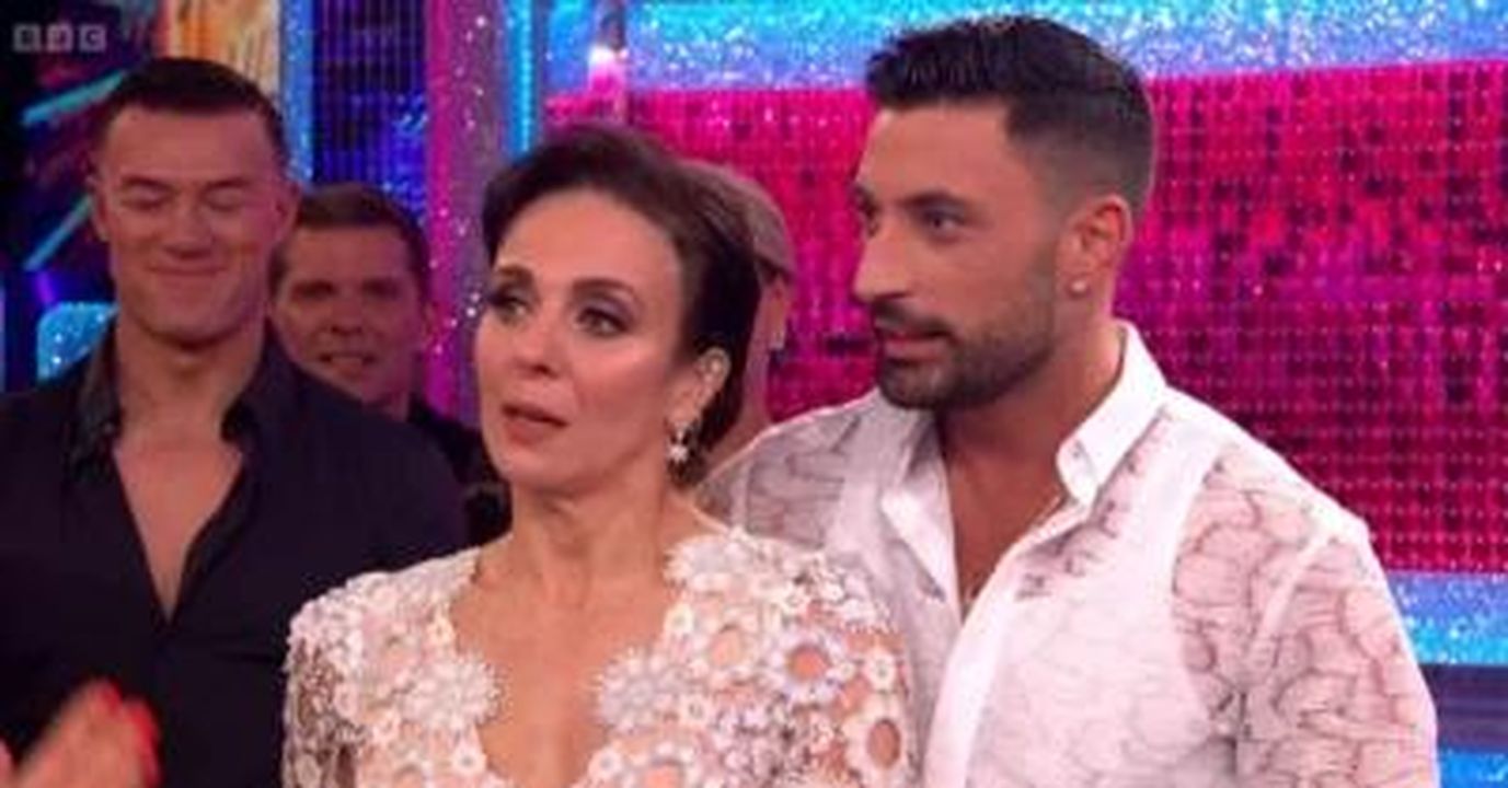 Giovanni_Pernice_e_lo_scandalo_di_Strictly_VumLXKVaOb - Confidenze24 source:entertainmentdaily - Giovanni Pernice e lo scandalo di Strictly - Giovanni Pernice e Amanda Abbington su Strictly