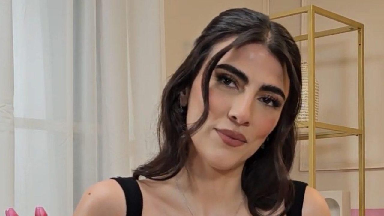Giulia_Salemi__diventata_mamma_hWFwSfltVC - Confidenze24 source:tvzap - Giulia Salemi è diventata mamma - Giulia Salemi e il suo figlio Kian