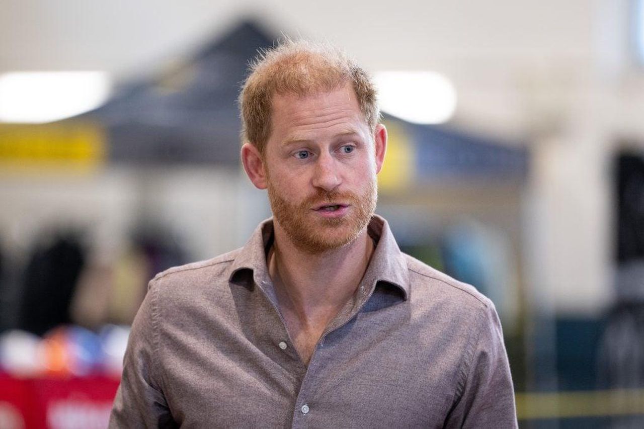 Harry_e_il_Giornalismo_Invasivo_WuwvY0cbjG - Confidenze24 source:thehollywoodgossip - Harry e il Giornalismo Invasivo - Prince Harry all'evento di lancio del programma scolastico Invictus Games