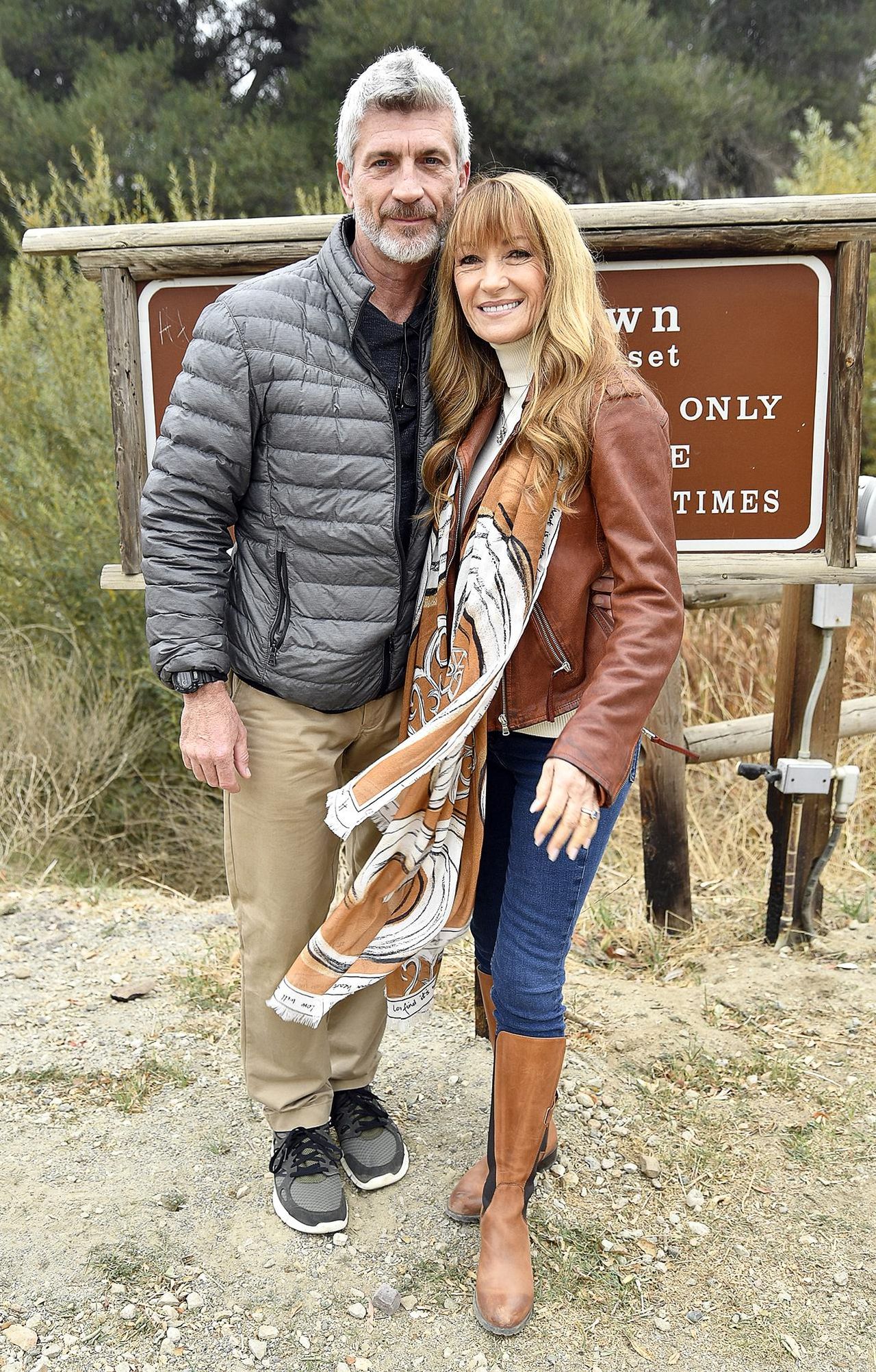 Il_Dramma_degli_Incendi_di_Los_Angeles_ddN7Jv359U - Confidenze24 source:usmagazine - Il Dramma degli Incendi di Los Angeles - Joe Lando e Jane Seymour