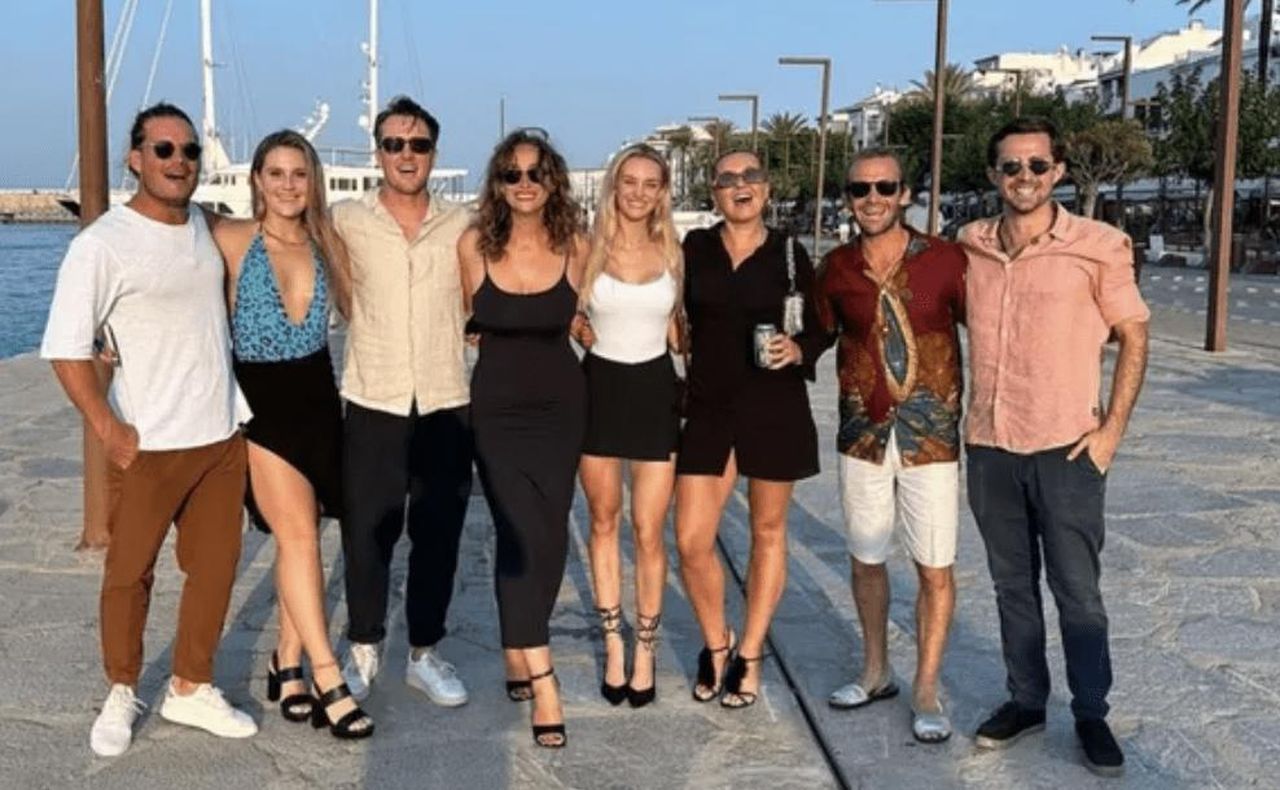 Il_Dramma_di_Danni_La_Visione_di_Keith_sulla_Situazione_della_Mancia_UBv2Sv5hOt - Confidenze24 source:allabouthetea - Il Dramma di Danni: La Visione di Keith sulla Situazione della Mancia - 'Below Deck Sailing Yacht' Star Keith Allen