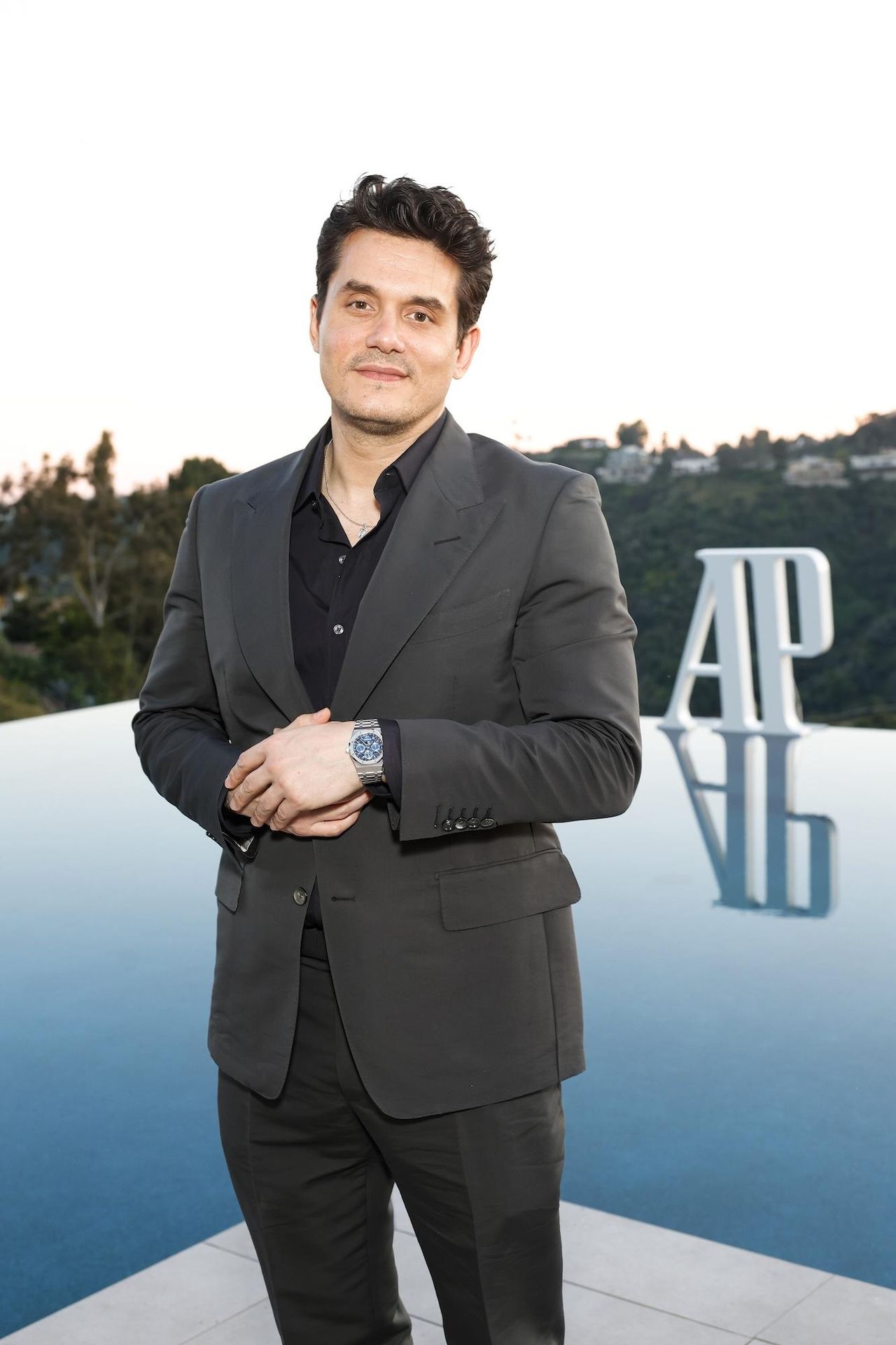 Il_Post_di_John_Mayer_VPDZQVIpr2 - Confidenze24 source:usmagazine - Il Post di John Mayer - John Mayer Condivide un Post Emozionante sugli Incendi di LA