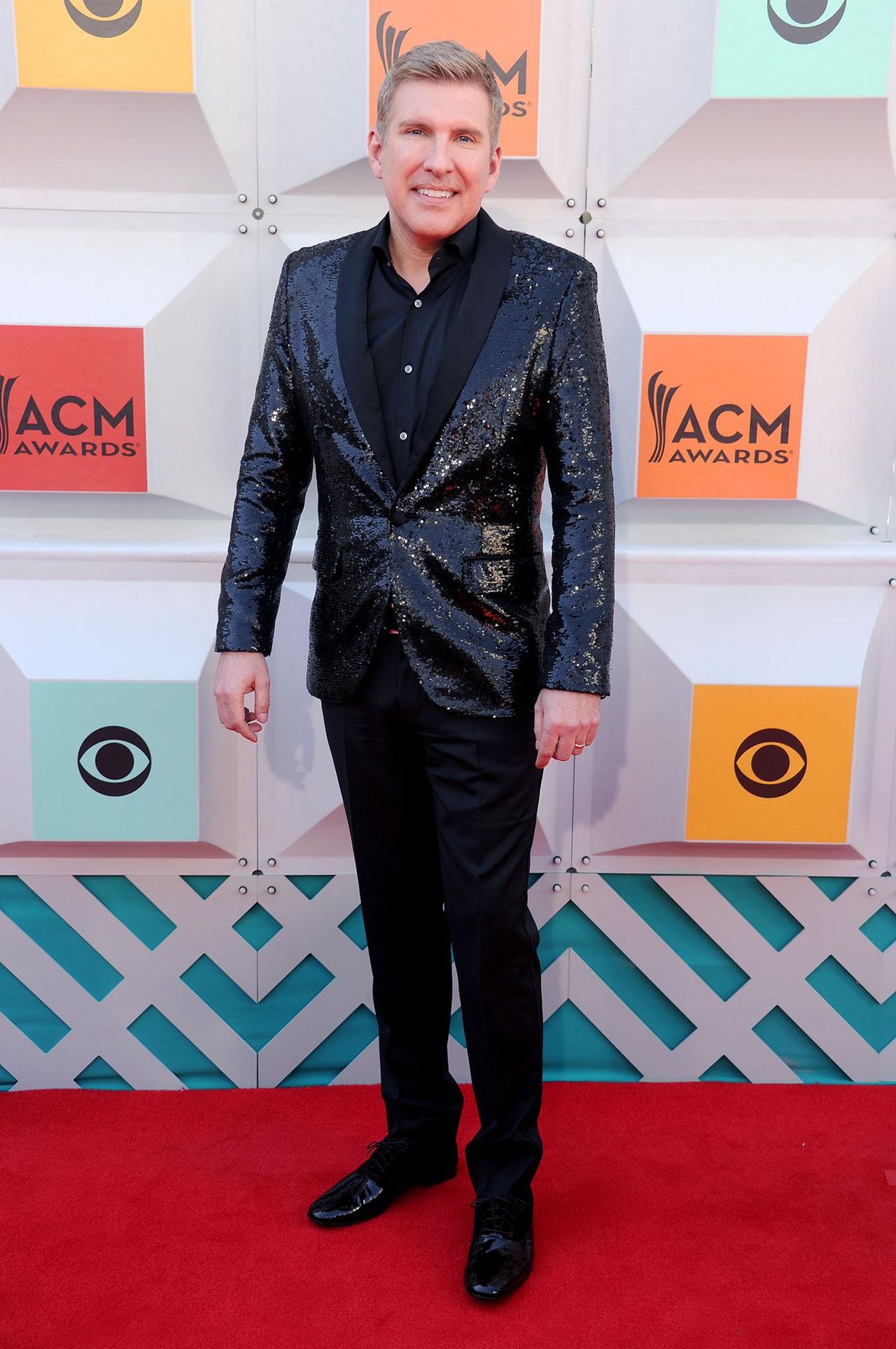 Il_Rifiuto_di_Todd_Chrisley_D3JXEFIiu4 - Confidenze24 source:usmagazine - Il Rifiuto di Todd Chrisley - Todd Chrisley Non Incontrerà il Fidanzato di Savannah Chrisley