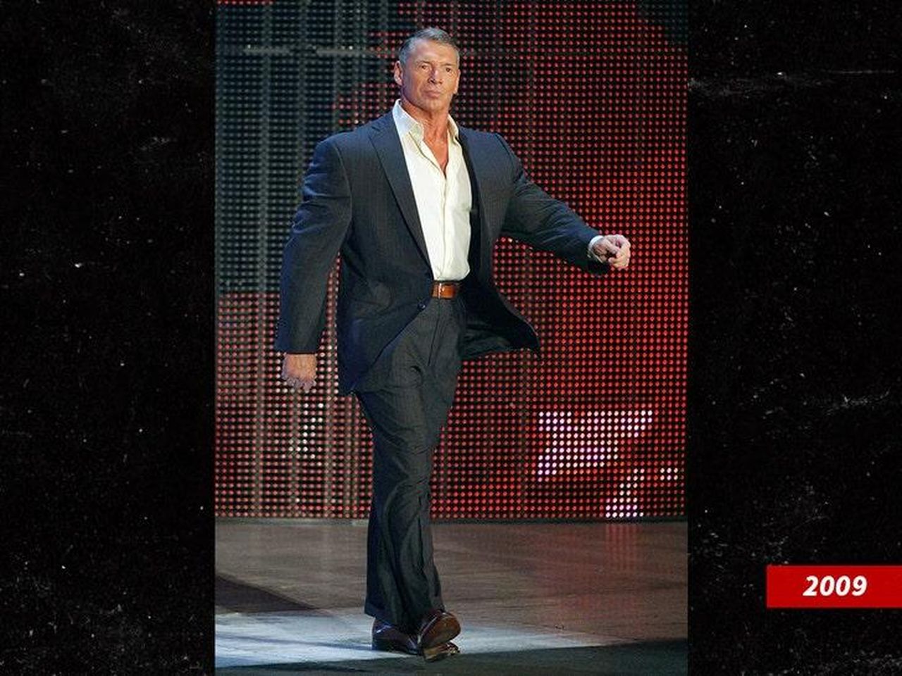 Il_contesto_dellindagine_emlXWkVw39 - Confidenze24 source:allcelebrities - Il contesto dell'indagine - Vince McMahon