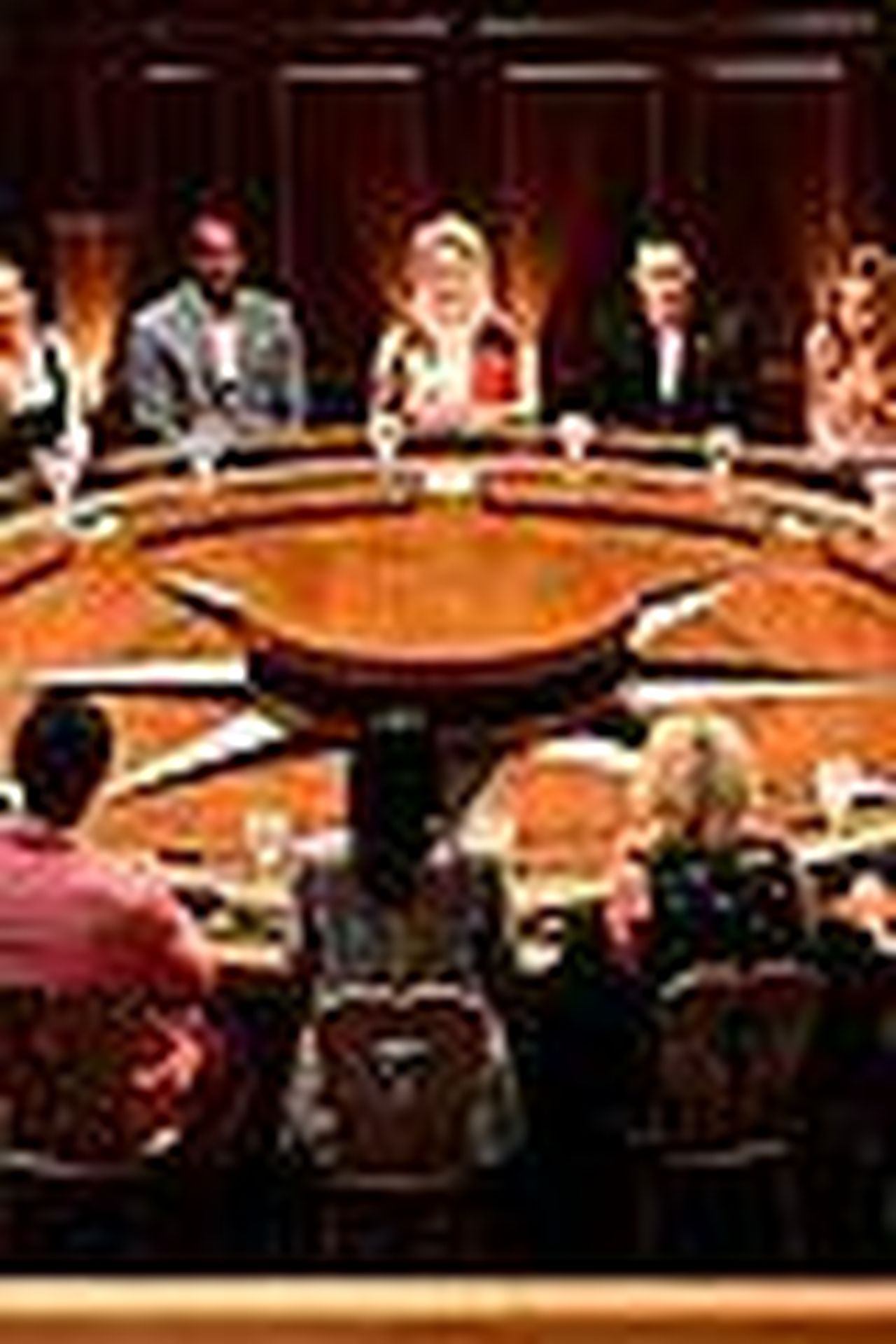 source:justjared - Il gioco dei traditori e dei fedeli - zac efron abilità recitative in The Traitors dibattute 02