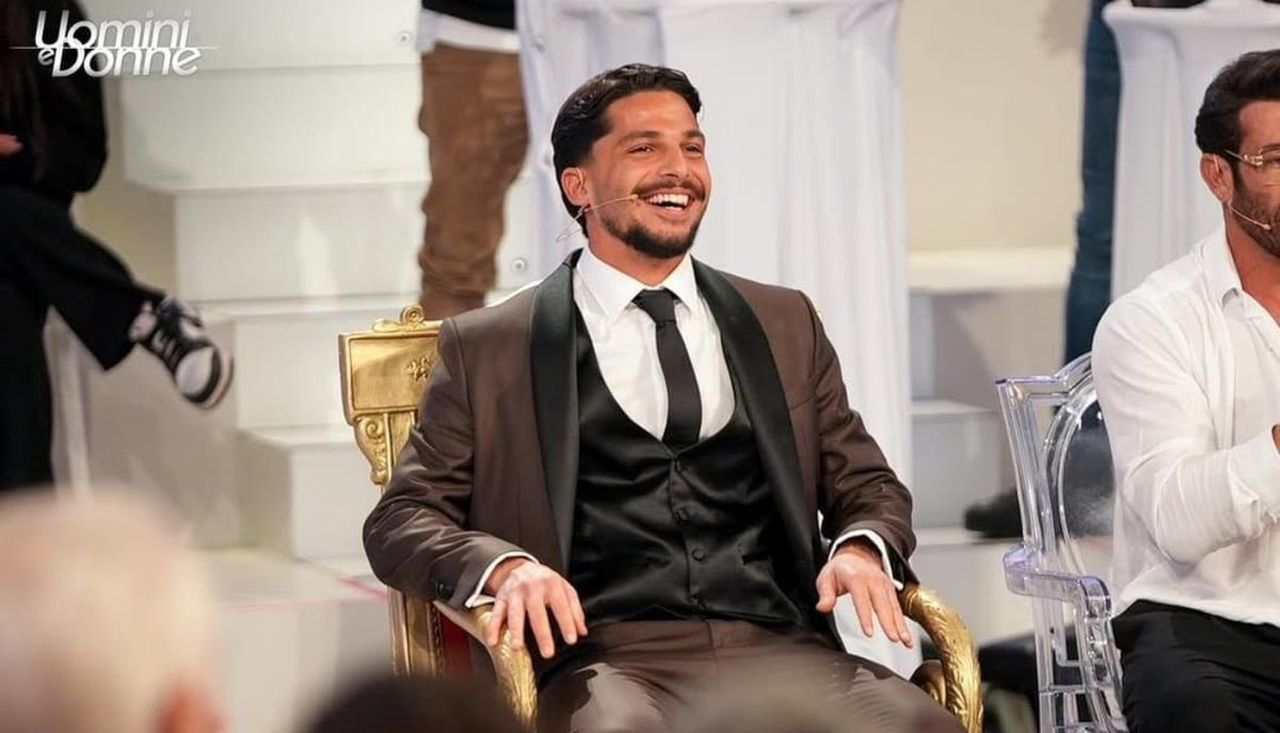 Il_nuovo_tronista_del_dating_show__Gianmarco_Steri_le_anticipazioni_NJUXnQqCSW - Confidenze24 source:lanostratv - Il nuovo tronista del dating show è Gianmarco Steri: le anticipazioni - foto Gianmarco tronista