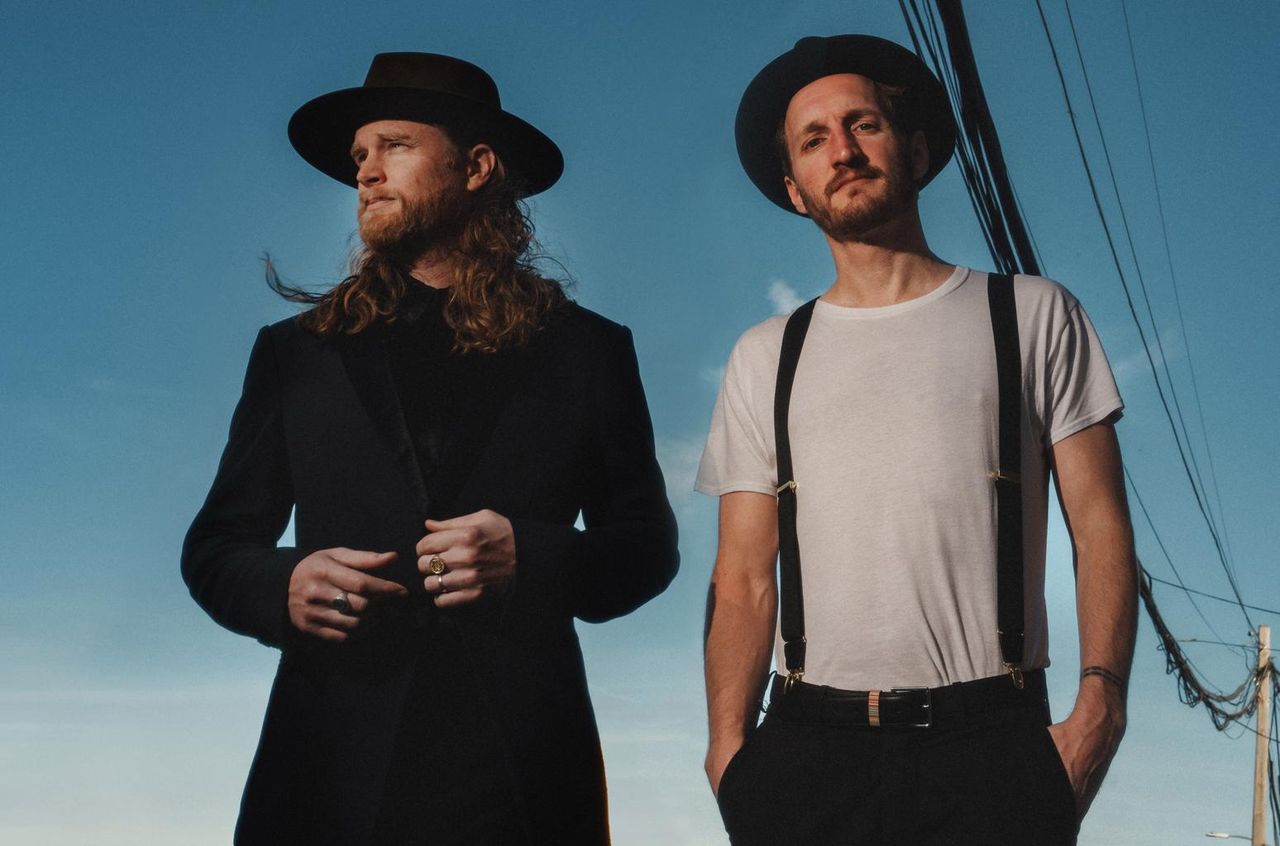 Il_primo_singolo_Same_Old_Song_j3awgmb9NT - Confidenze24 source:billboard - Il primo singolo 'Same Old Song' - The Lumineers