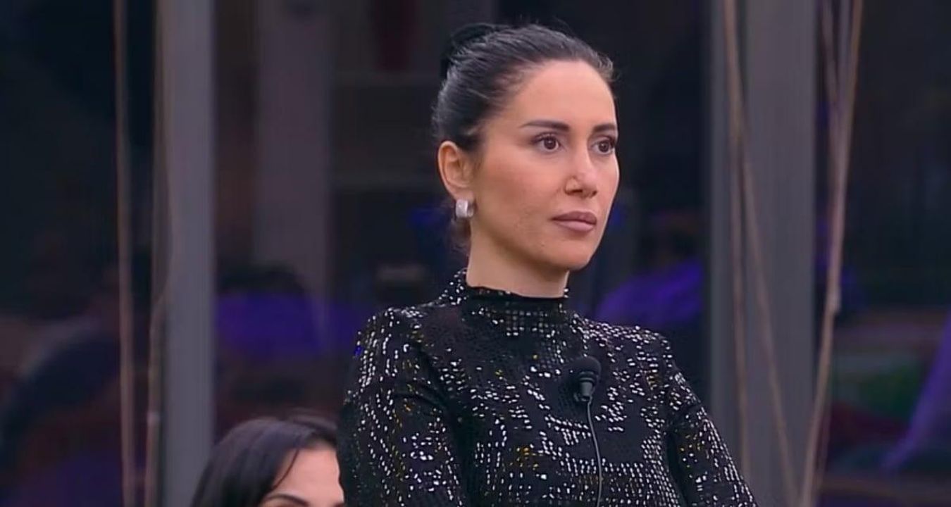 Il_ritiro_di_Jessica_Morlacchi_ckVpFKsrjp - Confidenze24 source:tvzap - Il ritiro di Jessica Morlacchi - Jessica Morlacchi durante il Grande Fratello