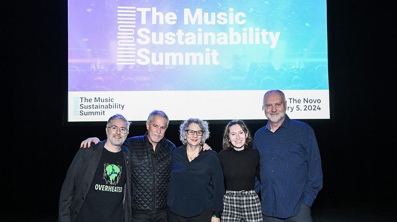 Il_summit_posticipato_j03tzC4P0G - Confidenze24 source:billboard - Il summit posticipato - Personale della Music Sustainability Alliance Kurt Langer, Amy Morrison, Eleanor Anderson e Michael Martin.
