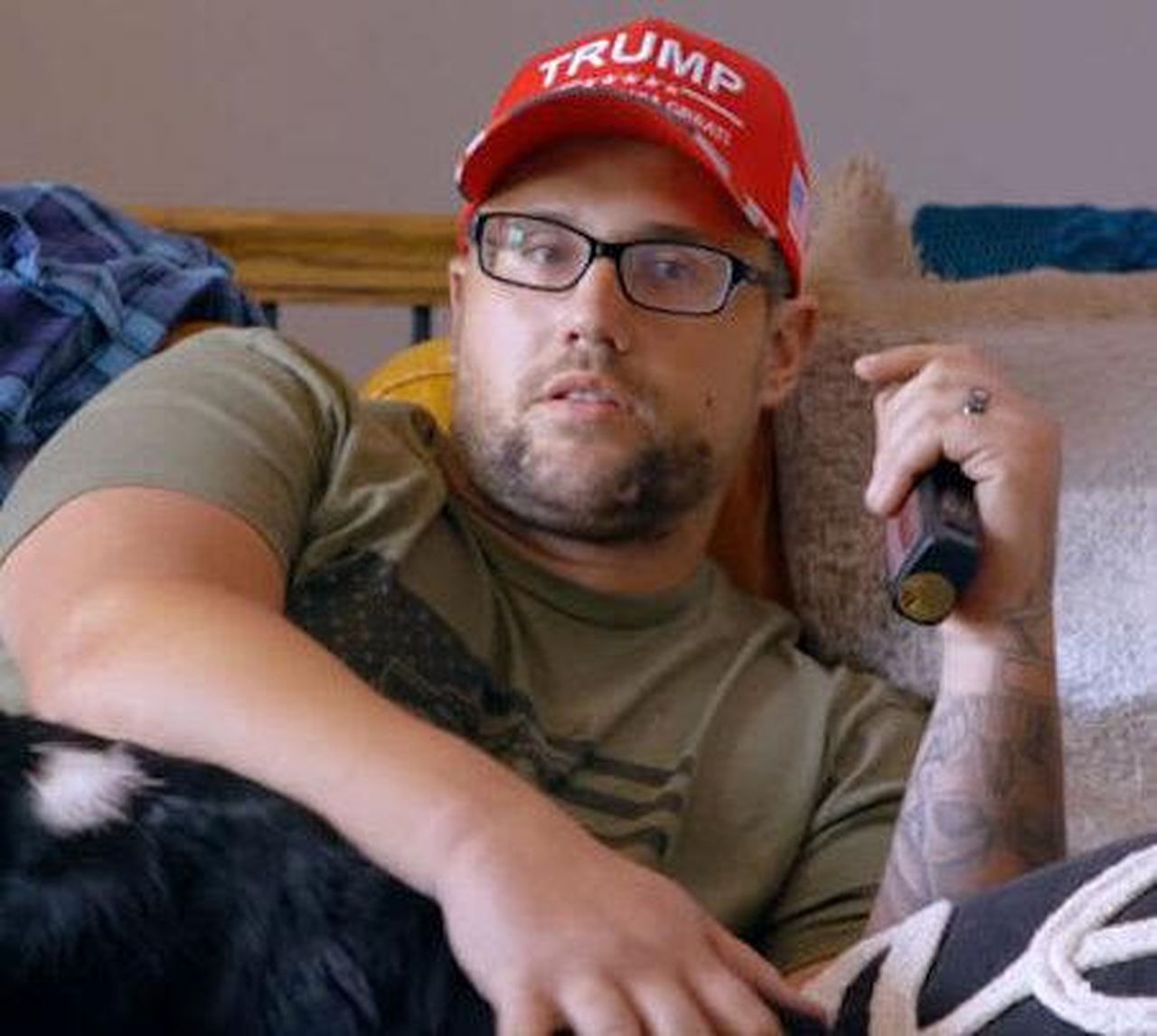 Il_supporto_di_Maci_Bookout_FUst7y0qwx - Confidenze24 source:thehollywoodgossip - Il supporto di Maci Bookout - Ryan Edwards in Trump Hat