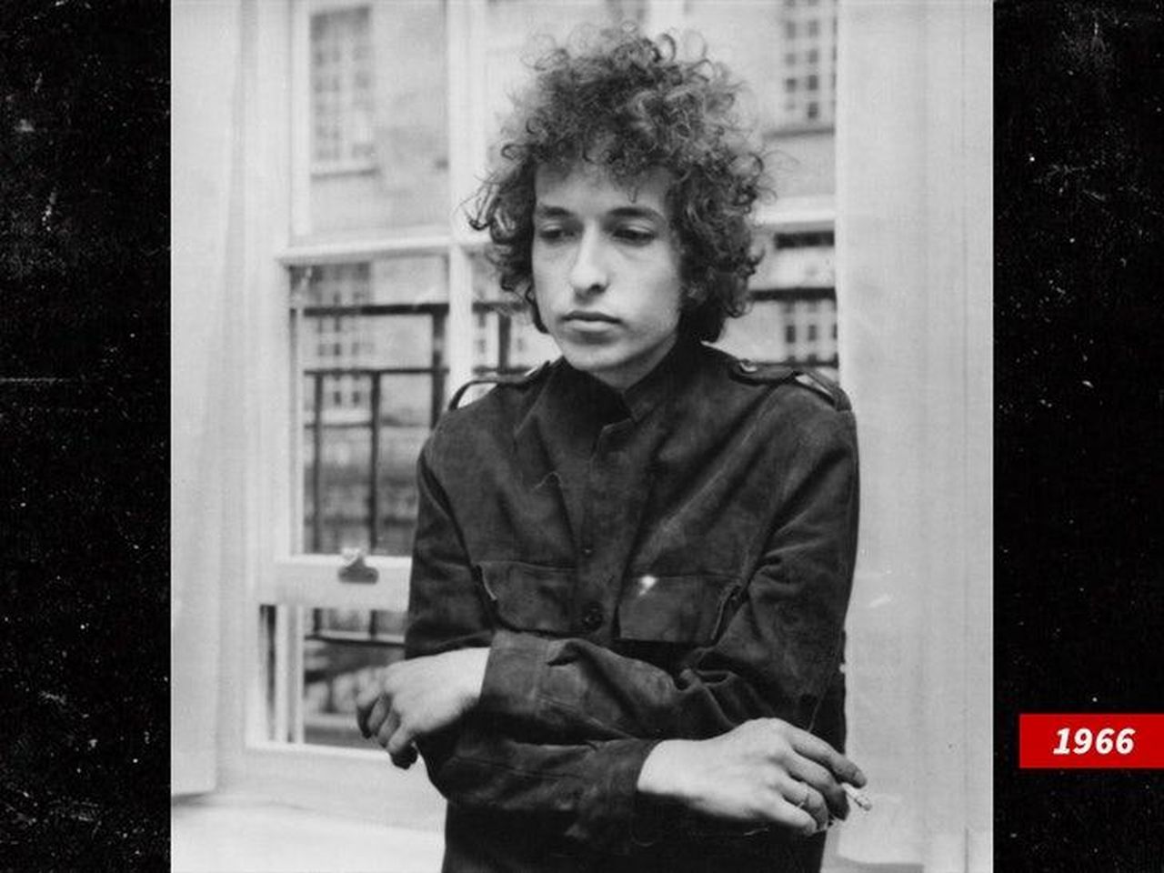 Il_testamento_di_Bob_Dylan_in_vendita_WXXS0xxyAe - Confidenze24 source:allcelebrities - Il testamento di Bob Dylan in vendita - Bob Dylan nel 1966