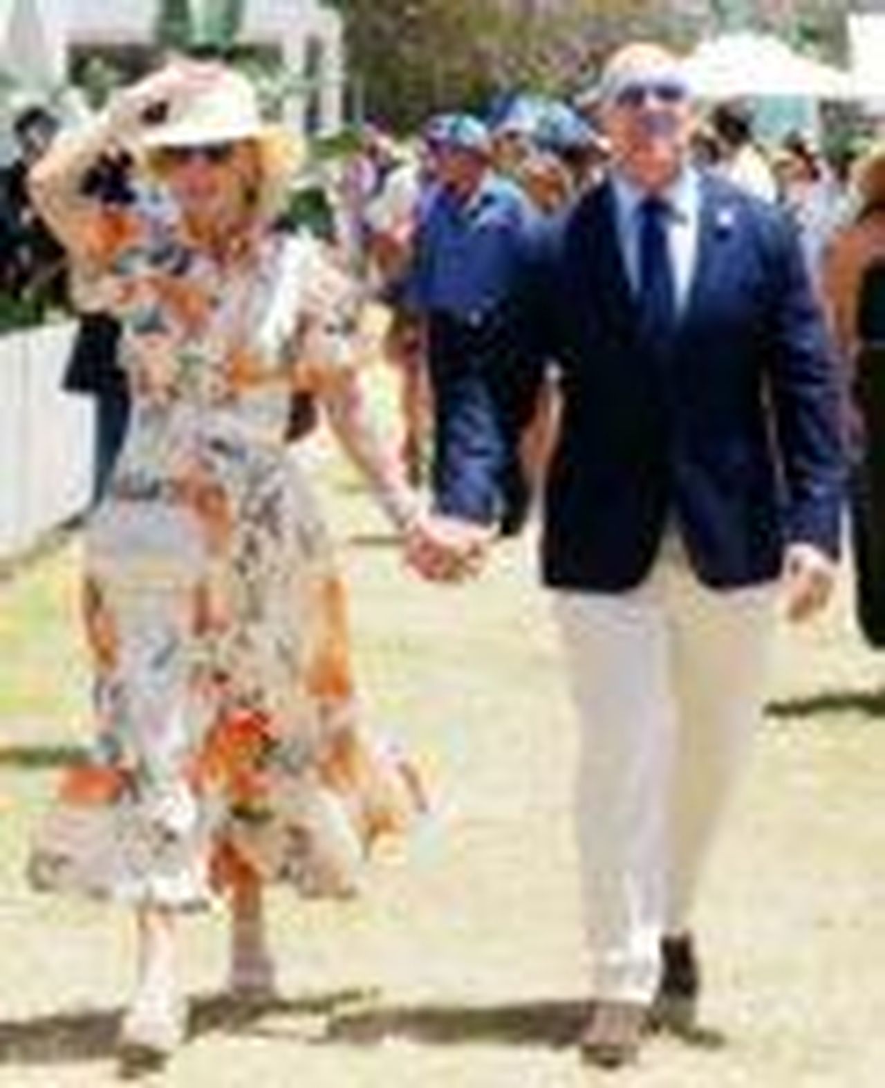 Incontri_e_eventi_a_Magic_Millions_SET4zSmCaY - Confidenze24 source:celebitchy - Incontri e eventi a Magic Millions - Zara, Mike Tindall ed Elsa Pataky al polo