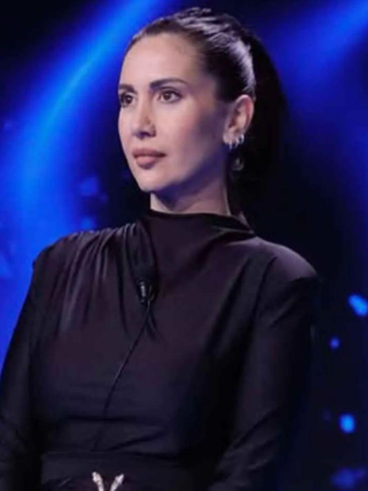 Jessica_Morlacchi_abbandona_il_Grande_Fratello_arG4IZB6yk - Confidenze24 source:tvzap - Jessica Morlacchi abbandona il Grande Fratello - Jessica Morlacchi abbandona il Grande Fratello