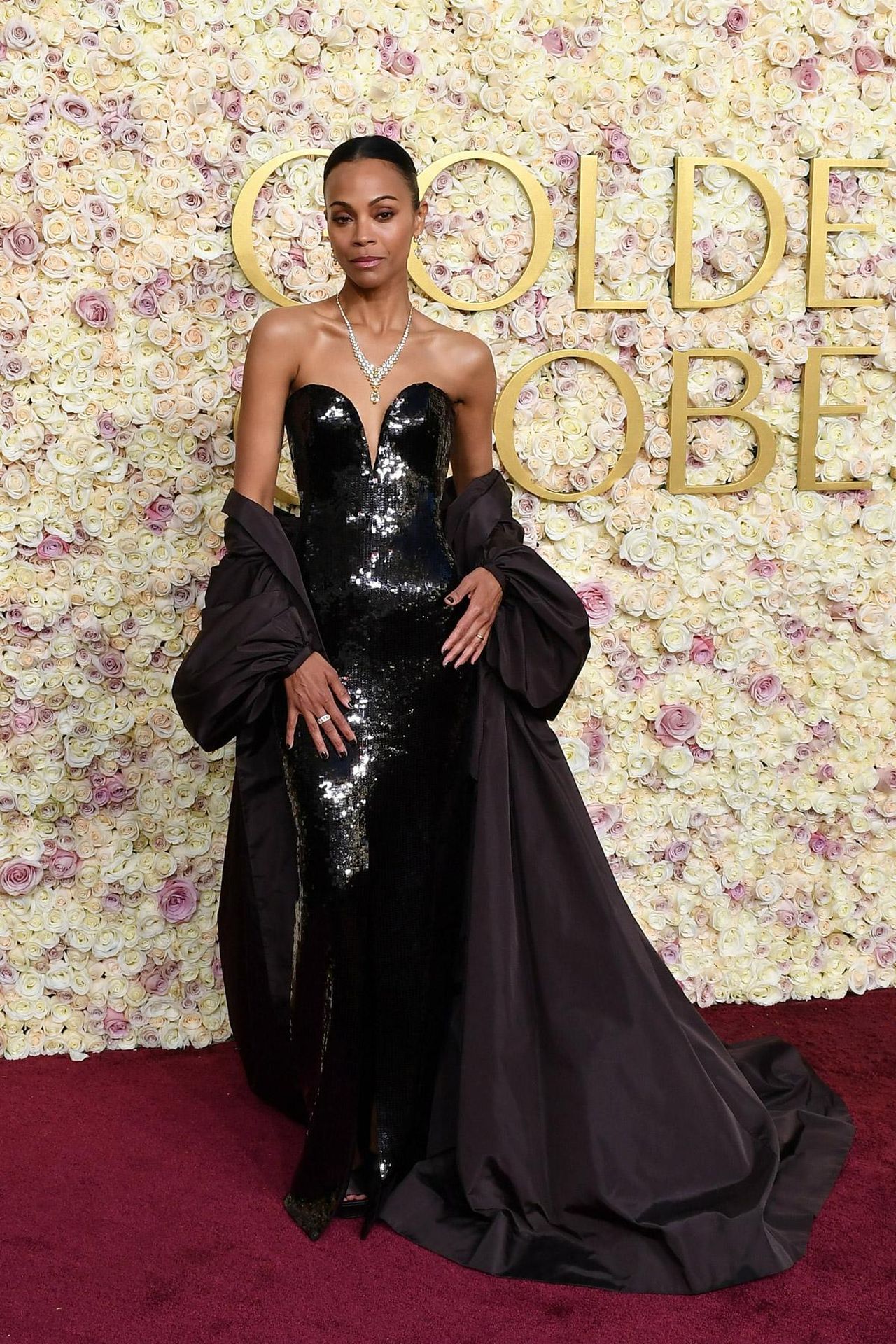Karla_Sofia_Gascon_e_il_suo_look_yZT7D9DDHM - Confidenze24 source:celebitchy - Karla Sofia Gascon e il suo look - Karla Sofia Gascon ai Golden Globes 2025