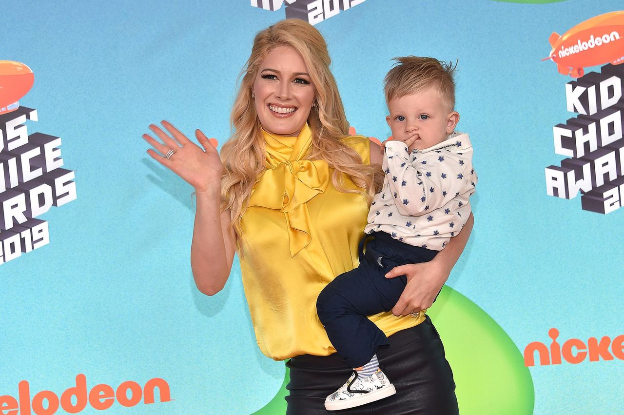 LEvacuazione_e_le_Scelte_Difficili_di_Heidi_jGY1W8QlOi - Confidenze24 source:usmagazine - L'Evacuazione e le Scelte Difficili di Heidi - Heidi Montag e suo figlio Gunner