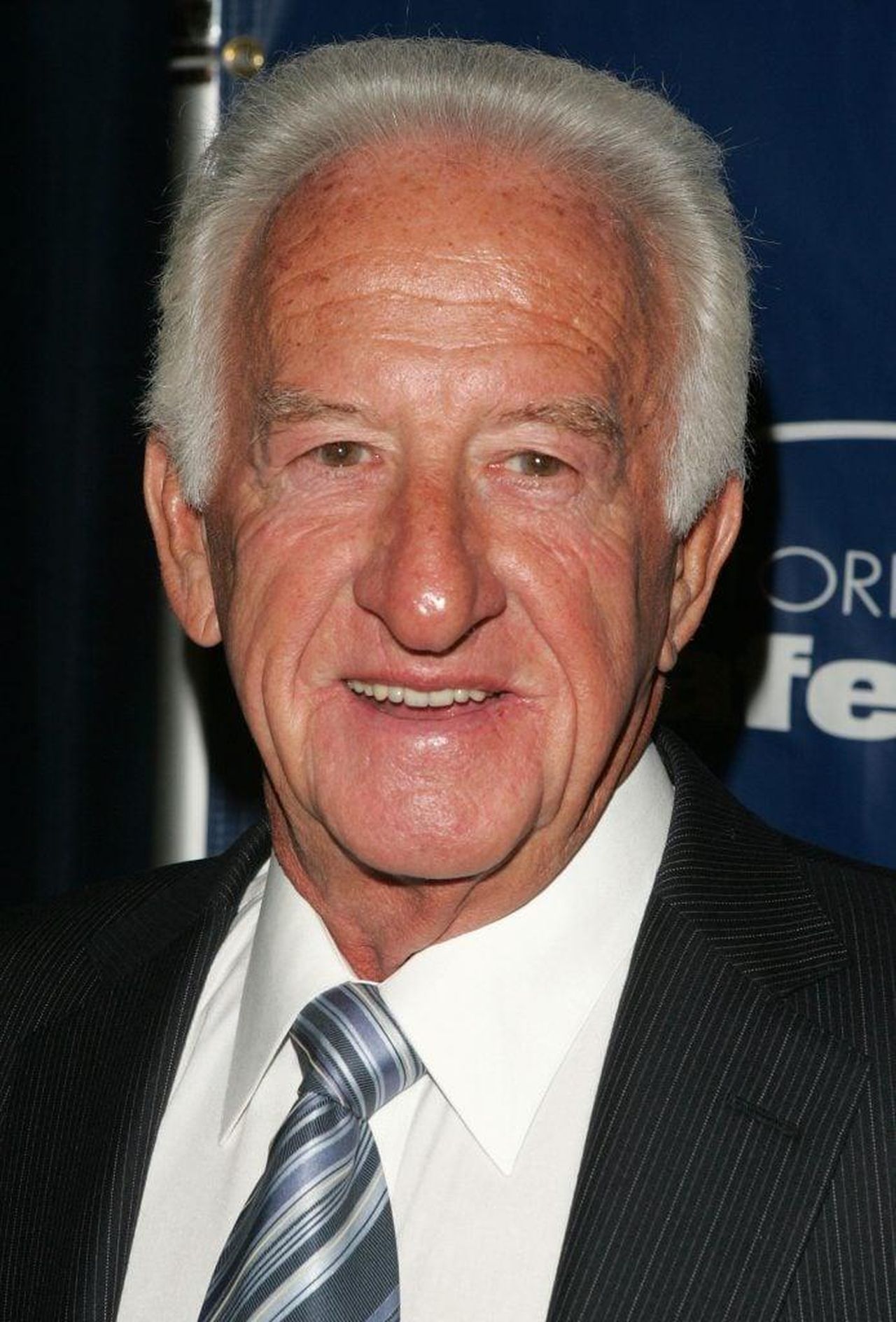 La_Causa_della_Morte_xZciZMXZdp - Confidenze24 source:thehollywoodgossip - La Causa della Morte - Bob Uecker alla gala della Safe at Home Foundation.