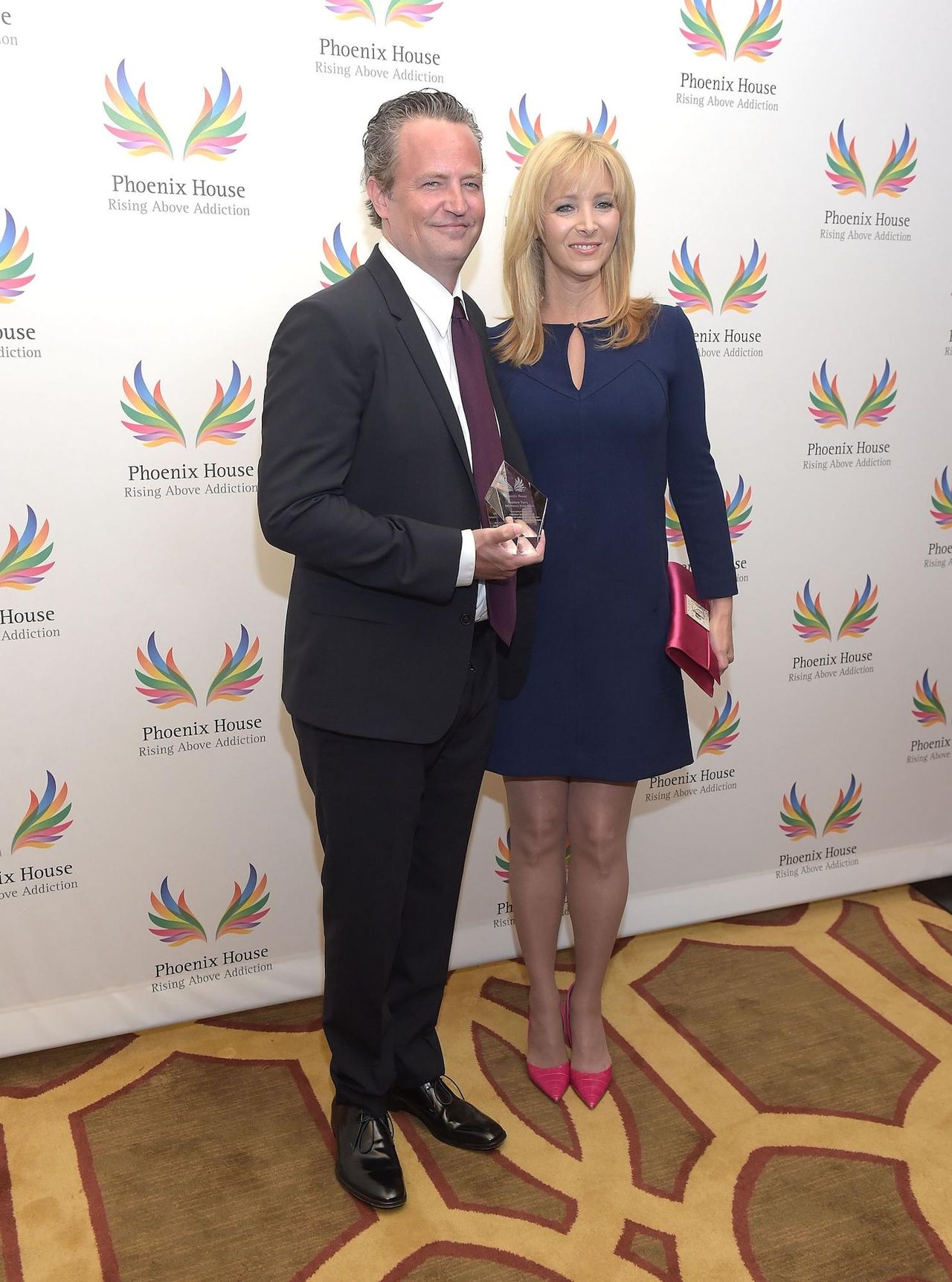 La_Scoperta_della_Nota_teq2Q80S7K - Confidenze24 source:usmagazine - La Scoperta della Nota - Matthew Perry e Lisa Kudrow nel 2015
