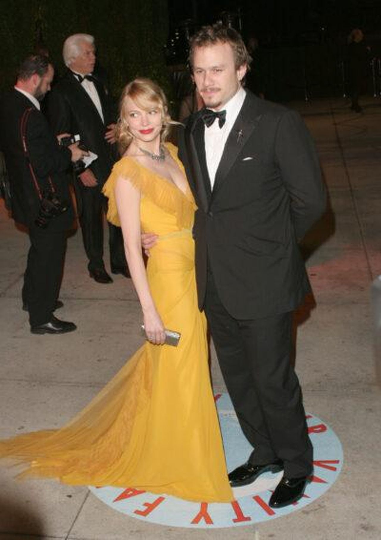 La_famiglia_di_Heath_ha_regalato_tutto_alla_figlia_mDLKpbzyg0 - Confidenze24 source:entertainmentdaily - La famiglia di Heath ha 'regalato tutto' alla figlia - Heath ha condiviso la figlia con Michelle