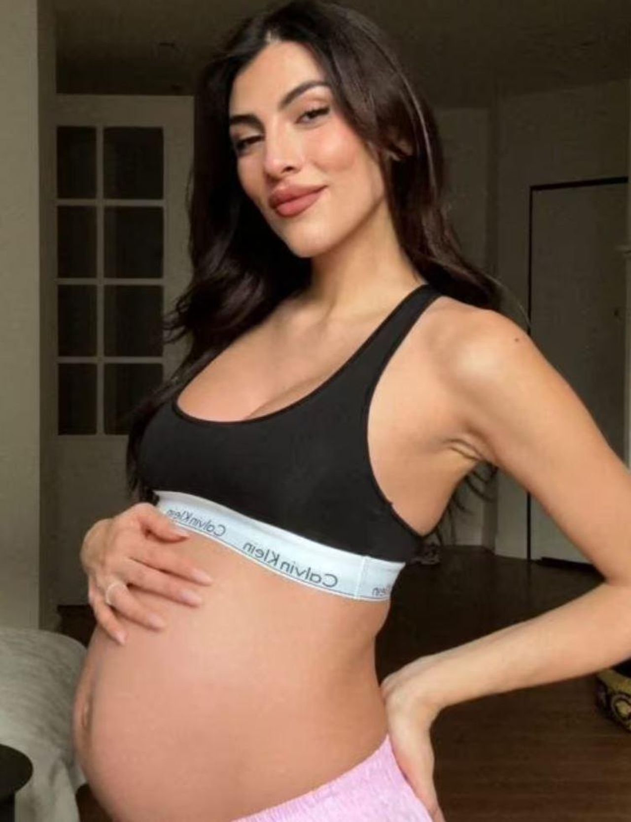 La_gravidanza_raccontata_sui_social_sfoGqo8SD5 - Confidenze24 source:tvzap - La gravidanza raccontata sui social - Giulia Salemi ha partorito?