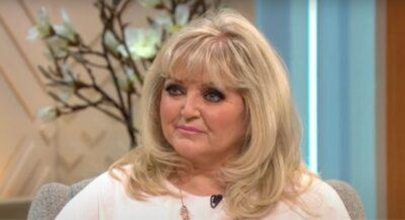 La_morte_di_Linda_Nolan_IOT5FqZO6n - Confidenze24 source:entertainmentdaily - La morte di Linda Nolan - Linda Nolan parlando su Lorraine