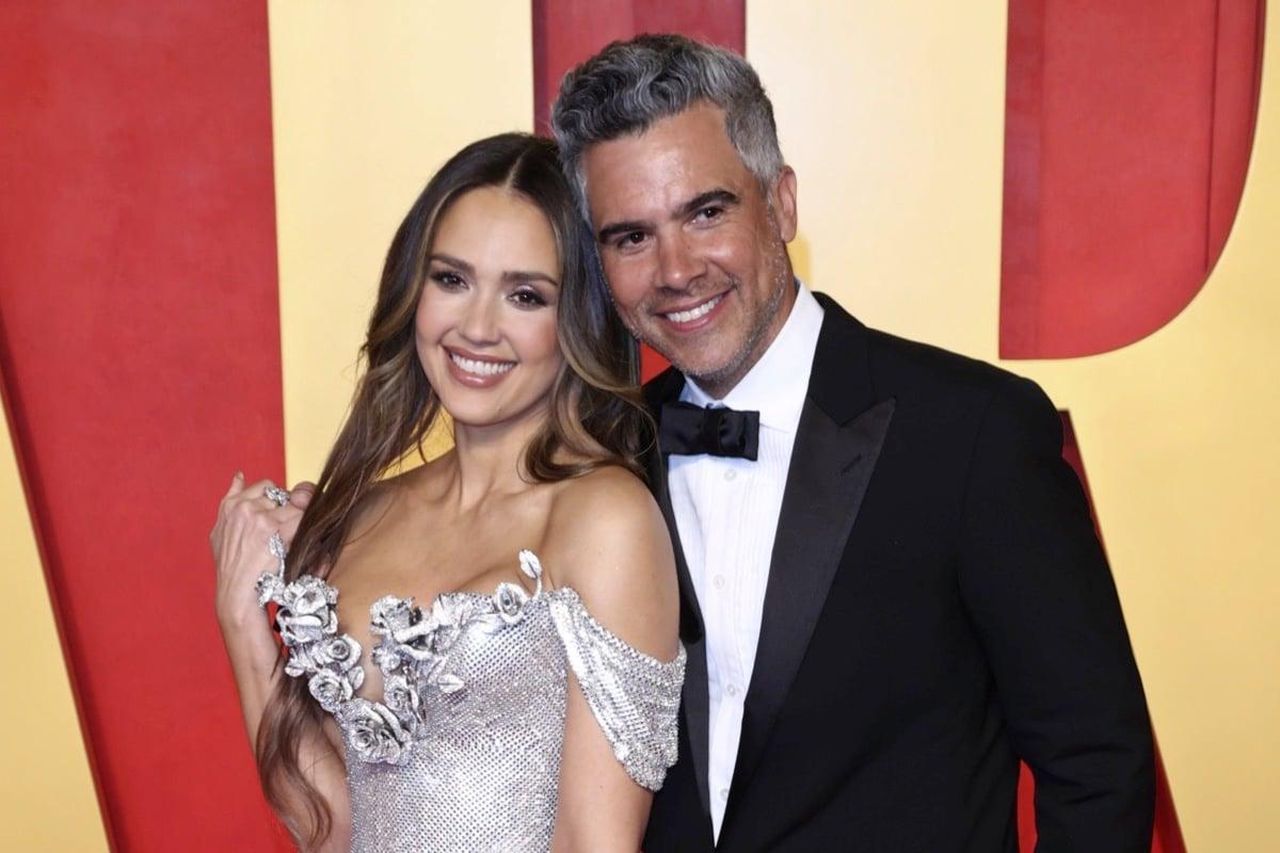 La_separazione_di_Jessica_Alba_e_Cash_Warren_fNB2ajuxhV - Confidenze24 source:socialitelife - La separazione di Jessica Alba e Cash Warren - Jessica Alba e Cash Warren