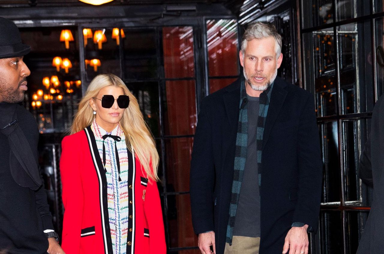 La_separazione_di_Jessica_Simpson_ed_Eric_Johnson_cFtgRbkt2K - Confidenze24 source:billboard - La separazione di Jessica Simpson ed Eric Johnson - Jessica Simpson e Eric Johnson